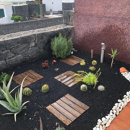 Casa Ajaches בית נופש *