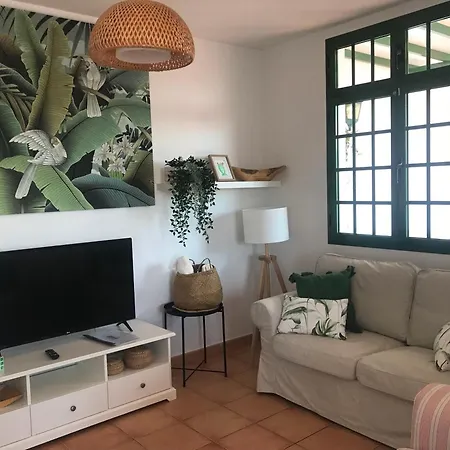 Casa Ajaches * بلايا بلانكا